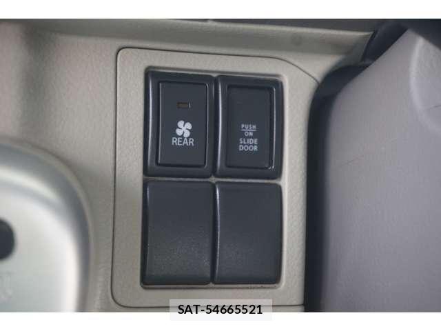 Suzuki EVERY WAGON 2016-12 8659019-11