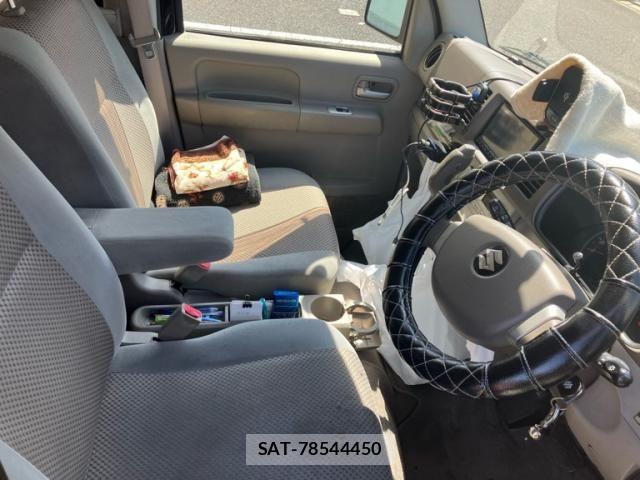 Suzuki EVERY WAGON 2011-06 8659020-4