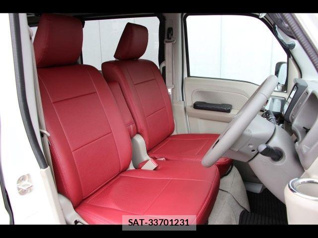Suzuki EVERY WAGON 2023-11 8685533-9