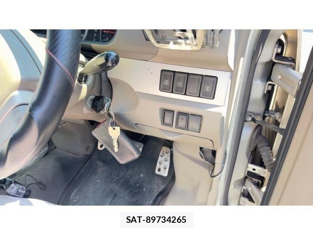 Suzuki EVERY WAGON 2008-10 8742027-10
