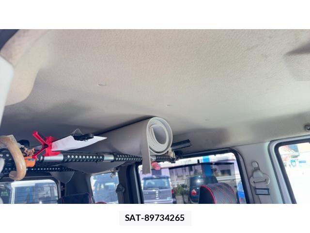 Suzuki EVERY WAGON 2008-10 8742027-8