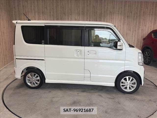 Suzuki EVERY WAGON 2020-09 8742024-17