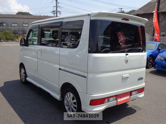 Suzuki EVERY WAGON 2015-04 8742026-1