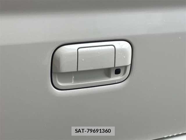 Suzuki EVERY WAGON 2016-07 8780206-11