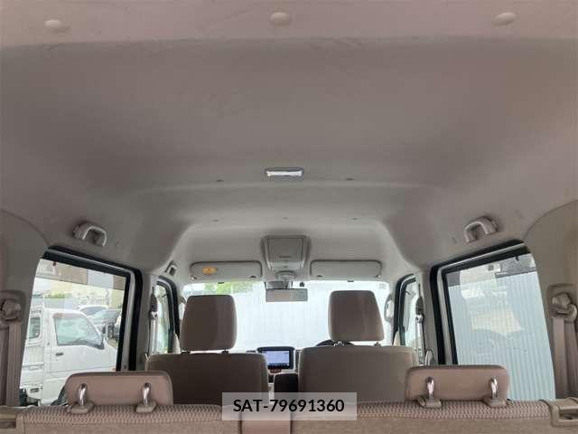 Suzuki EVERY WAGON 2016-07 8780206-13