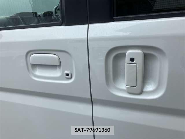 Suzuki EVERY WAGON 2016-07 8780206-15