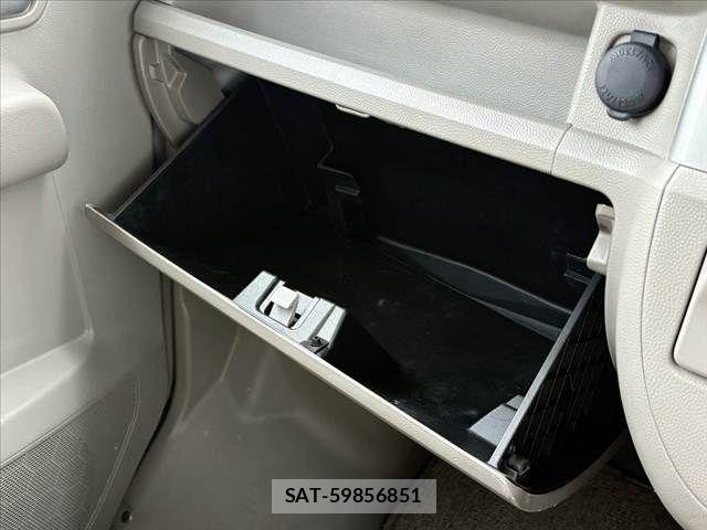 Suzuki EVERY WAGON 2009-01 8780207-28