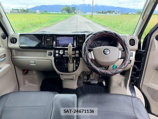 Suzuki EVERY WAGON 2013-01 8795927-13