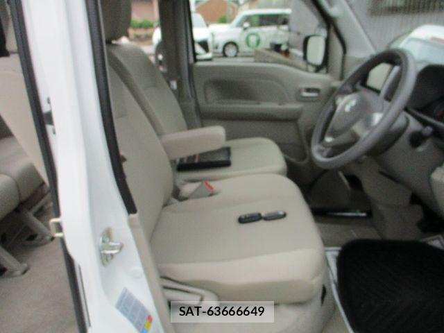 Suzuki EVERY WAGON 2019-10 8795925-17