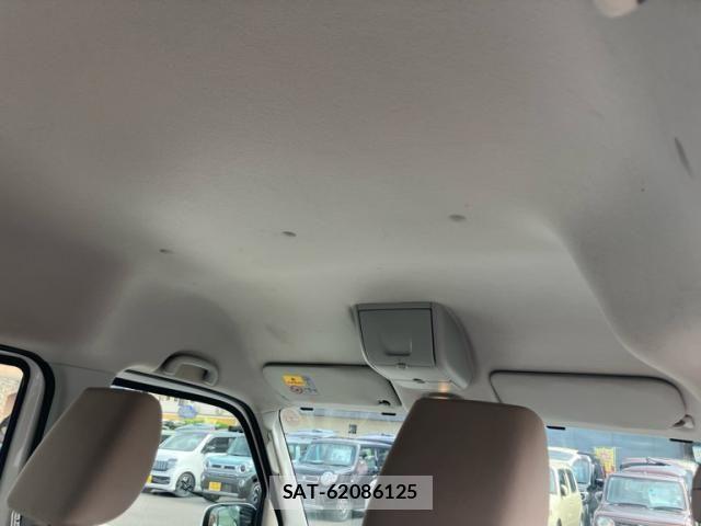 Suzuki EVERY WAGON 2016-04 8828972-17