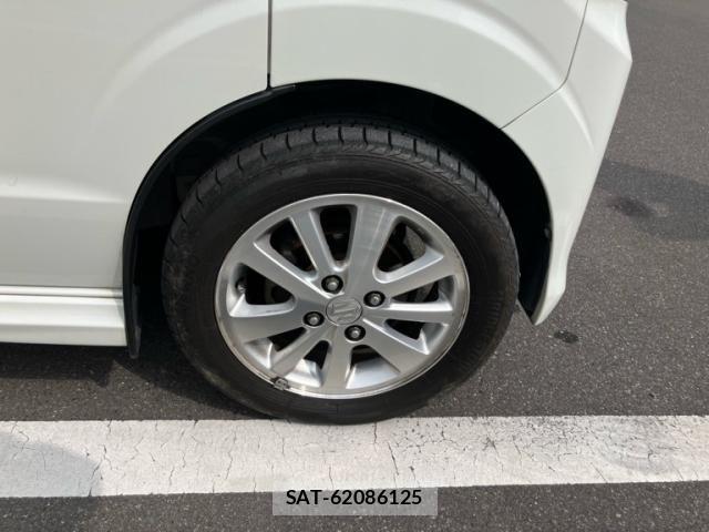Suzuki EVERY WAGON 2016-04 8828972-5