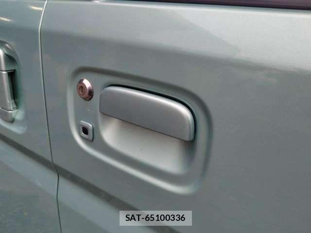 Suzuki EVERY WAGON 2015-08 8828989-17