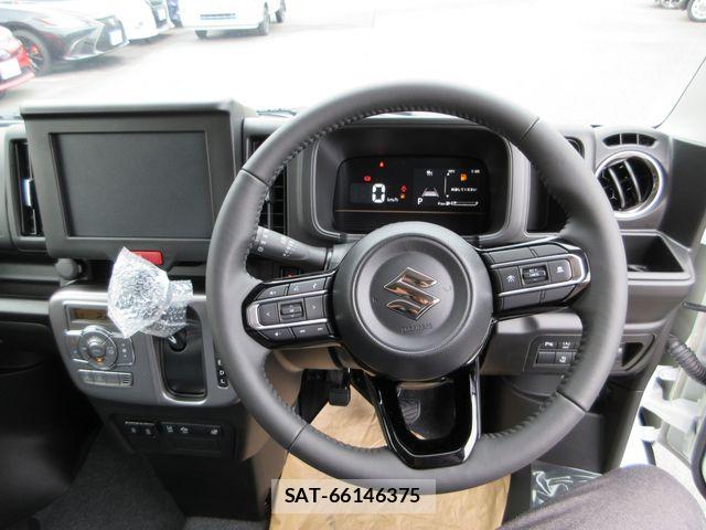 Suzuki EVERY WAGON 2026-09 8828969-11