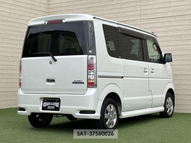 Suzuki EVERY WAGON 2013-09 8828979-1