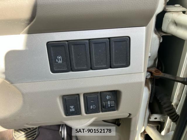 Suzuki EVERY WAGON 2008-03 8828991-14