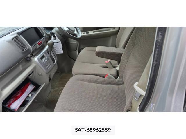 Suzuki EVERY WAGON 2023-01 8848930-15