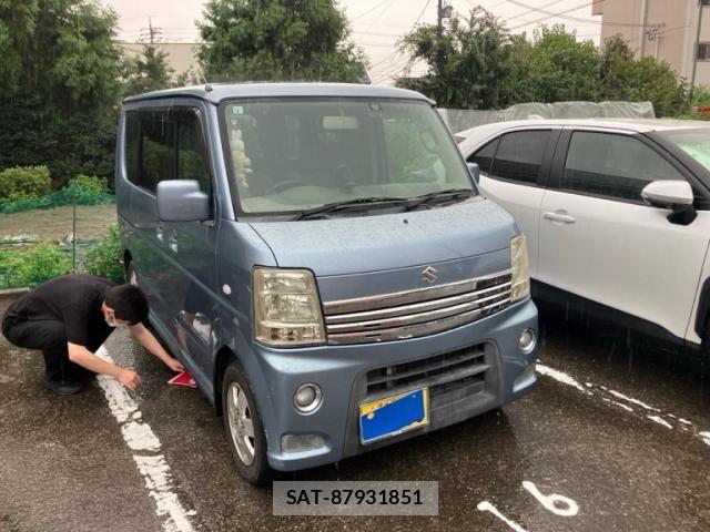 Suzuki EVERY WAGON 2010-11 8848931-0
