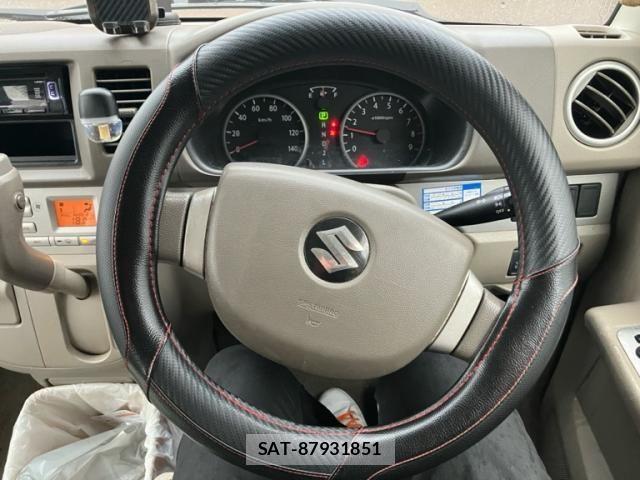 Suzuki EVERY WAGON 2010-11 8848931-12