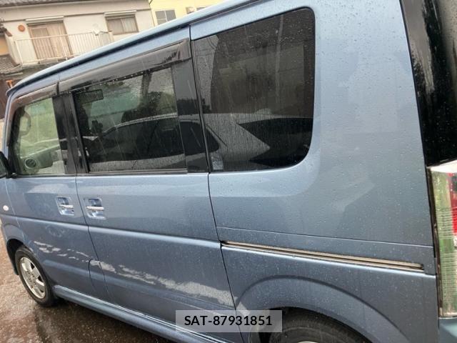 Suzuki EVERY WAGON 2010-11 8848931-3