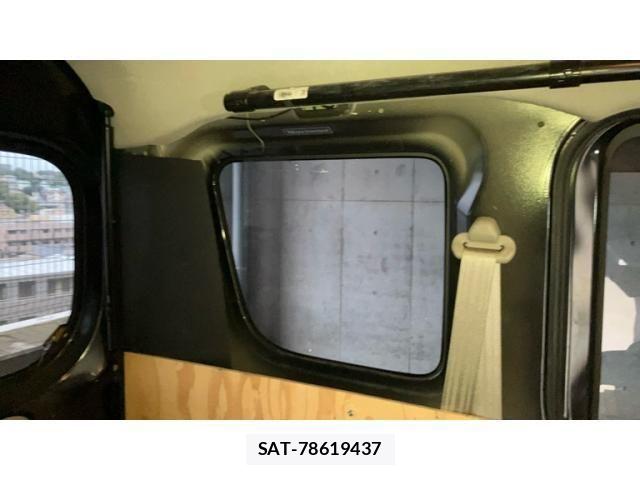 Suzuki EVERY WAGON 2021-10 8879684-21