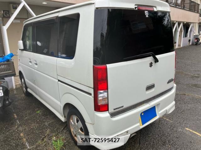Suzuki EVERY WAGON 2006-11 8879686-4