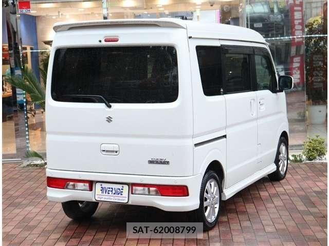 Suzuki EVERY WAGON 2025-04 8879681-2
