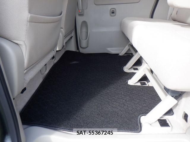 Suzuki EVERY WAGON 2023-06 8883601-22