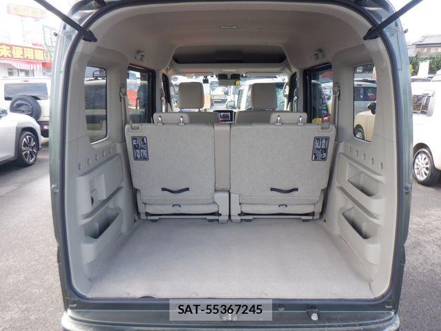Suzuki EVERY WAGON 2023-06 8883601-24
