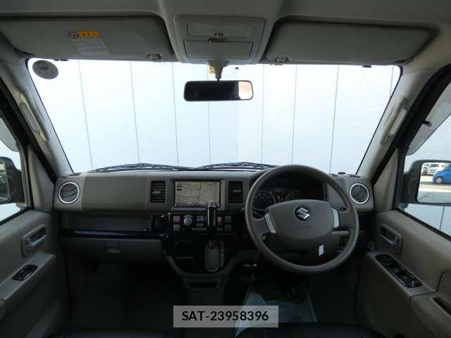 Suzuki EVERY WAGON 2013-02 866239-5