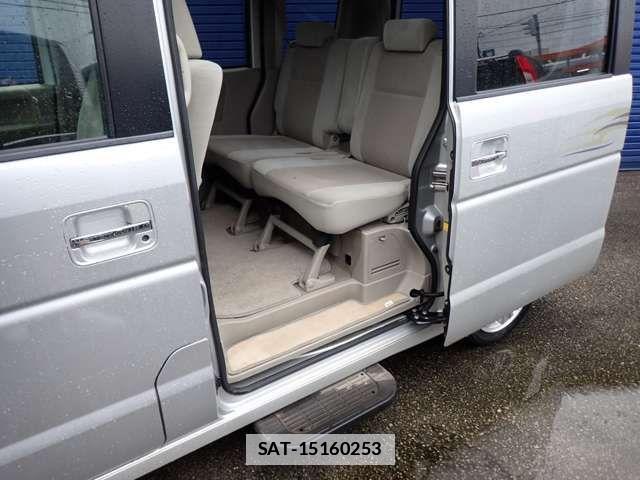 Suzuki EVERY WAGON 2008-11 1380622-10