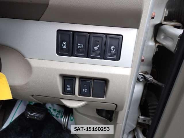 Suzuki EVERY WAGON 2008-11 1380622-11