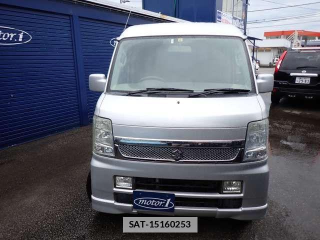 Suzuki EVERY WAGON 2008-11 1380622-1