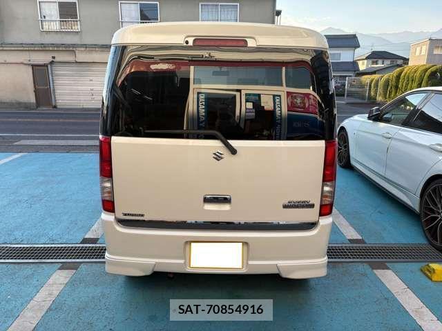 Suzuki EVERY WAGON 2010-01 1554089-4