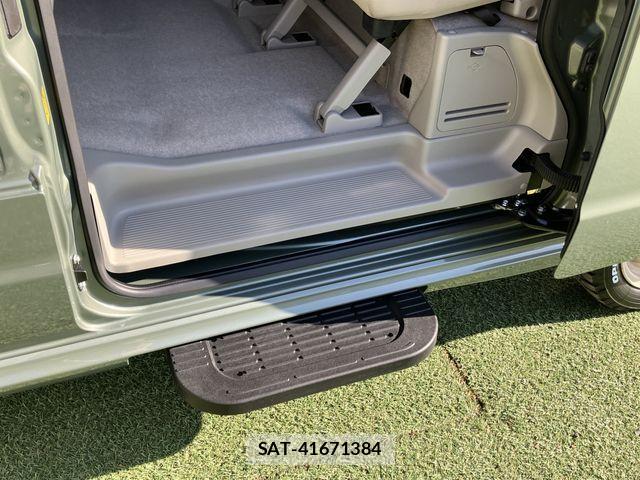 Suzuki EVERY WAGON 2025-08 3421030-26