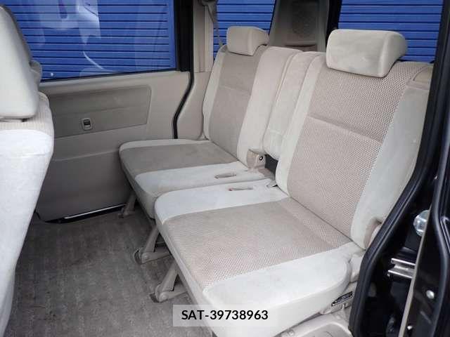 Suzuki EVERY WAGON 2009-11 3768376-8