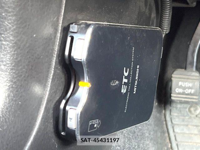 Subaru EXIGA 2012-02 7020451-5