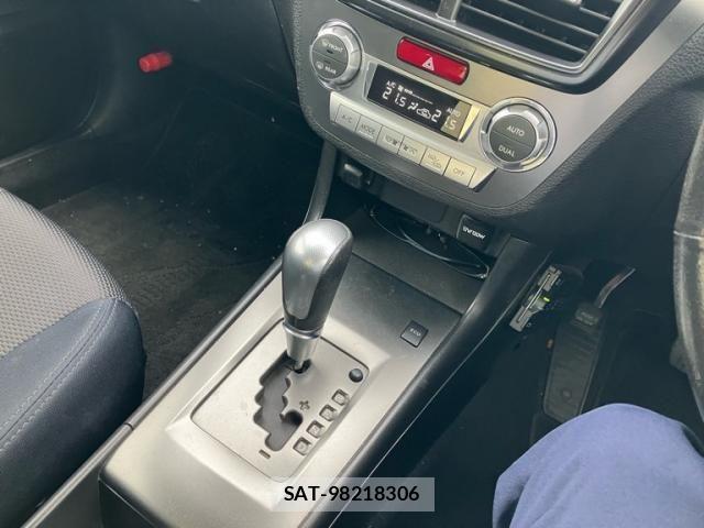 Subaru EXIGA 2012-03 8780211-22