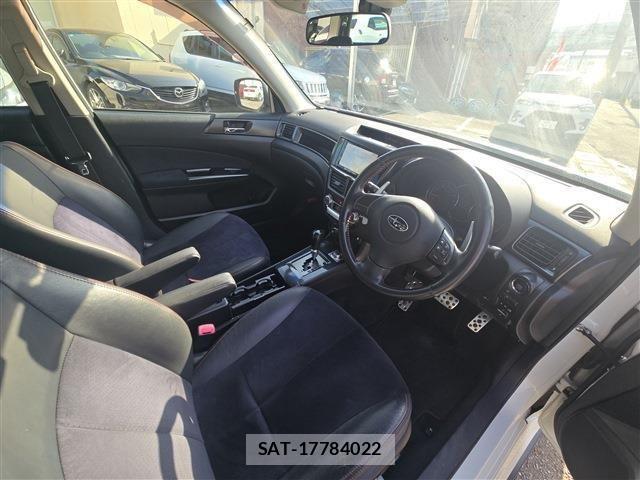 Subaru EXIGA 2013-05 4323765-4