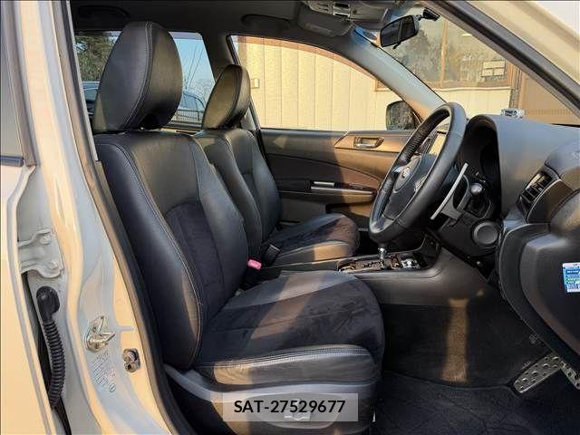 Subaru EXIGA 2014-01 5867480-8