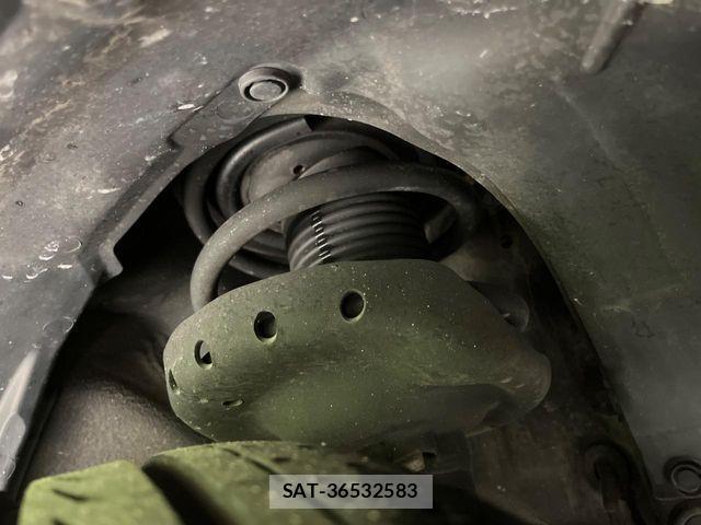 Subaru EXIGA 2013-03 7020454-19