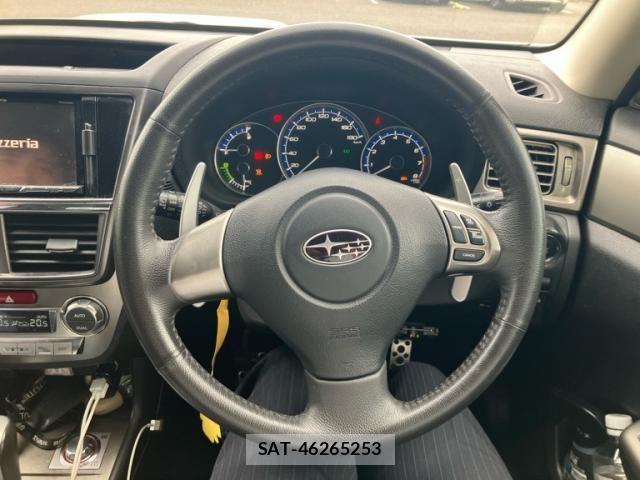 Subaru EXIGA 2009-12 7058489-16