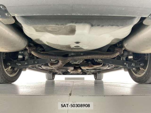 Subaru EXIGA 2012-01 7218337-9