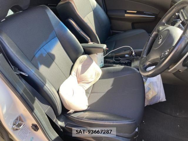 Subaru EXIGA 2013-12 7876403-12