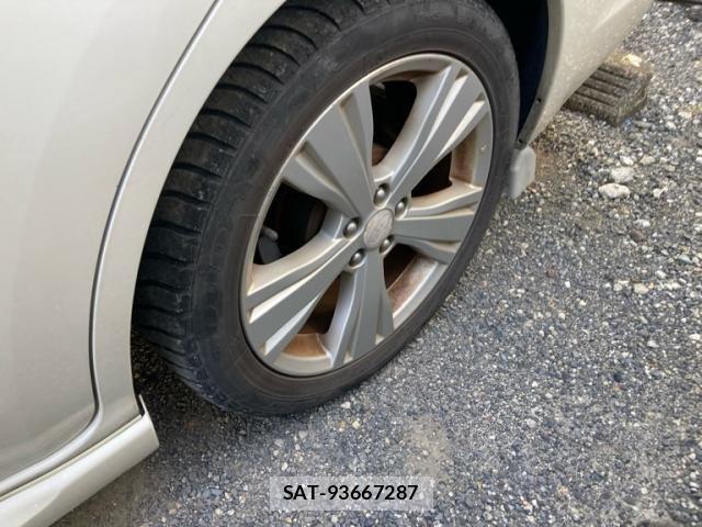 Subaru EXIGA 2013-12 7876403-6