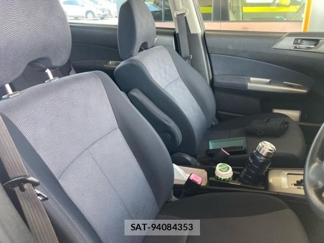 Subaru EXIGA 2009-11 8035481-12