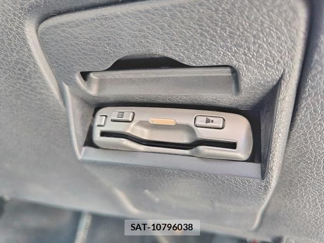 Subaru EXIGA 2013-12 8245174-22
