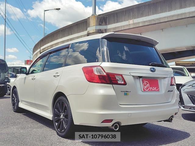 Subaru EXIGA 2013-12 8245174-3