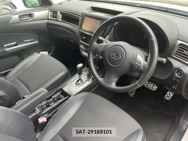 Subaru EXIGA 2012-09 8245175-15
