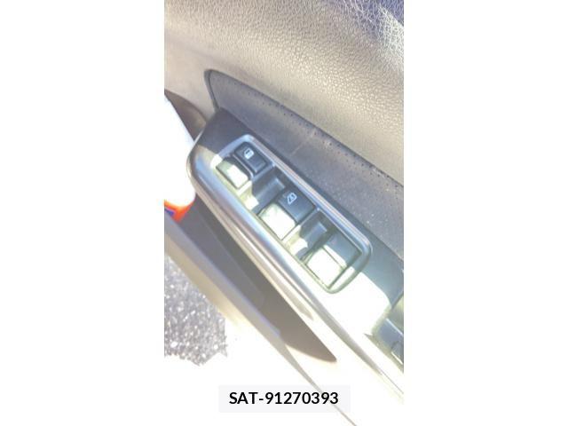 Subaru EXIGA 2013-02 8335796-12