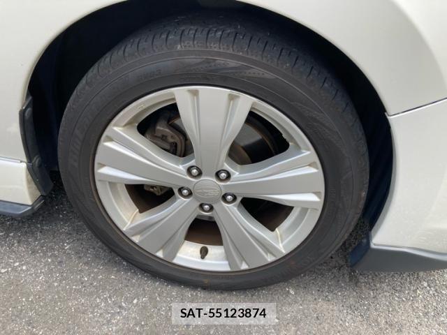 Subaru EXIGA 2013-08 8412337-4